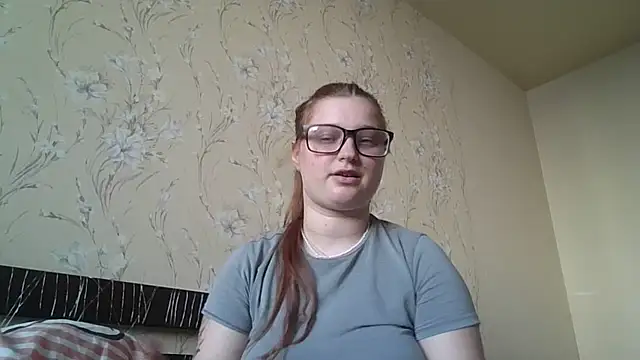 kila lo online show from March 19, 2:06 pm