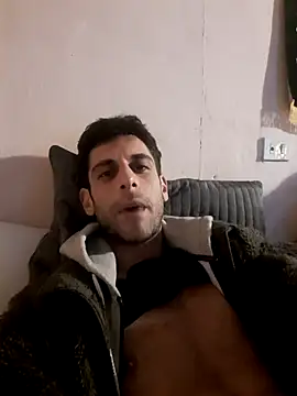 Snapshot of MrTamburine22 chatting on January 25, 2:47 pm MrTamburine22 online show from January 25, 2:47 pm