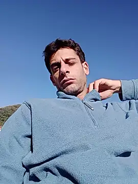 MrTamburine22 online show from November 5, 1:25 pm