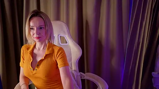 bubbling crush online show from March 17, 3:03 am