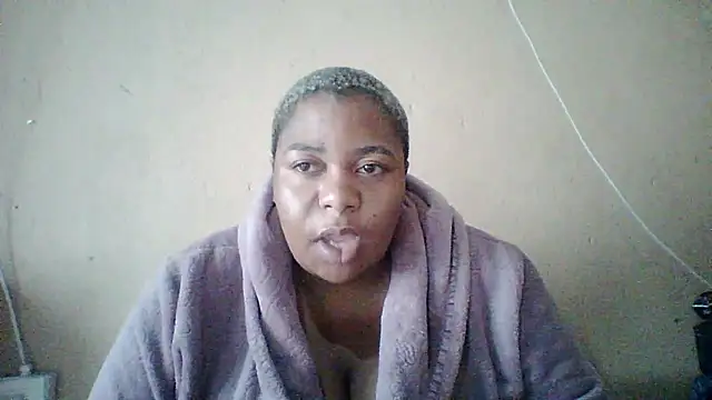 bustyboobs6 online show from March 5, 5:48 am