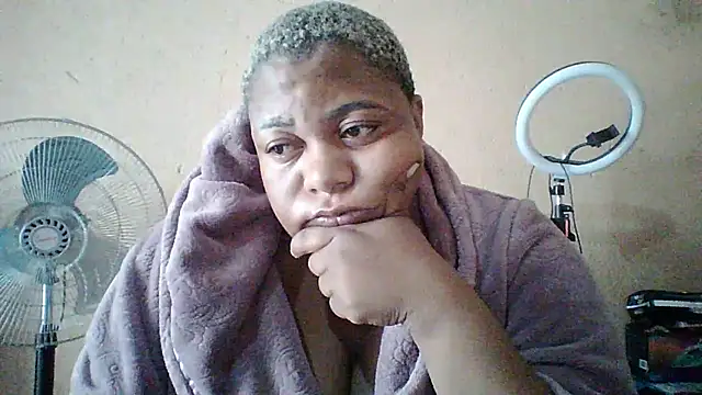 bustyboobs6 online show from February 16, 6:01 am