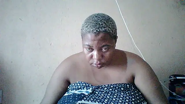 bustyboobs6 online show from February 19, 4:42 am