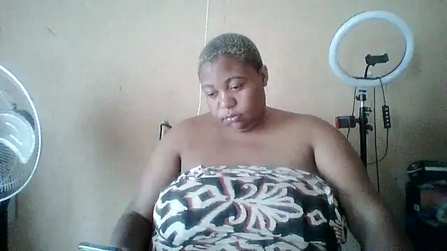 bustyboobs6 online show from February 14, 6:24 am