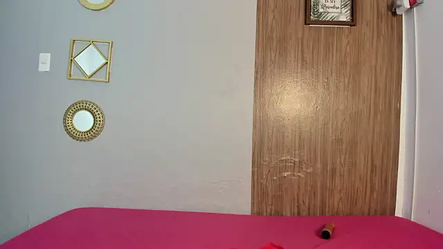 smiths couple online show from February 13, 12:05 pm