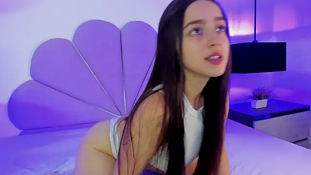 Snapshot of irina-v chatting on December 2, 12:15 am irina-v online show from December 2, 12:15 am