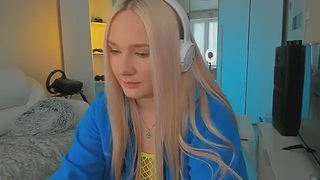 Snapshot of 1AlexaGoddess3 chatting on January 27, 5:58 am 1AlexaGoddess3 online show from January 27, 5:58 am