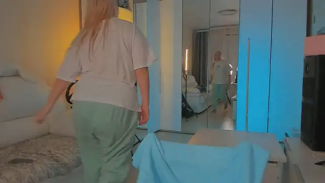 Snapshot of 1AlexaGoddess3 chatting on January 31, 2:58 am 1AlexaGoddess3 online show from January 31, 2:58 am