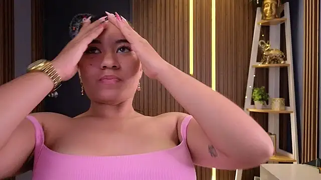 amber kanne online show from December 12, 1:32 am