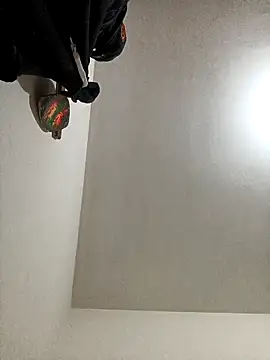 Loytder online show from April 6, 4:57 am