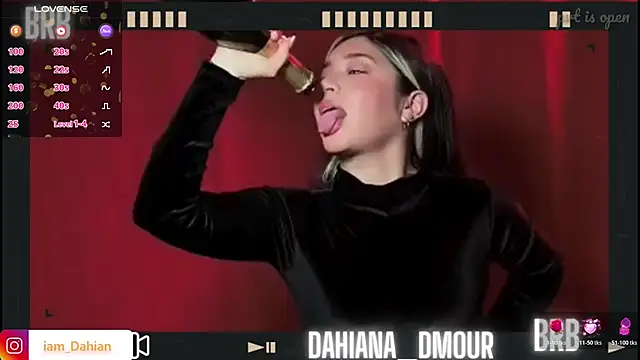 Dahian Dmour online show from December 3, 11:53 am