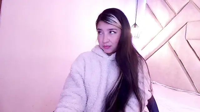 Dahian Dmour online show from November 27, 12:05 pm