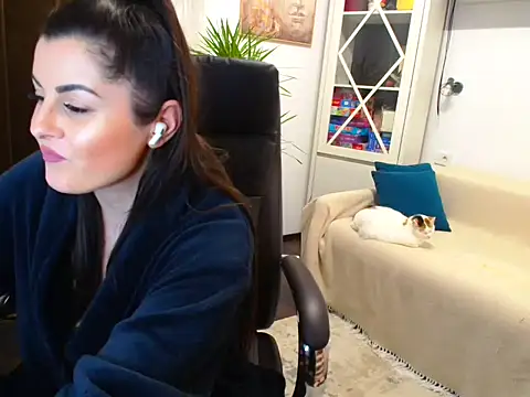 AmashaSiri online show from December 30, 7:32 pm