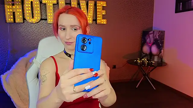 Snapshot of AliceBYKiss chatting on February 14, 12:36 pm AliceBYKiss online show from February 14, 12:36 pm