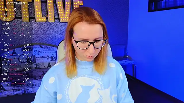 Snapshot of AliceBYKiss chatting on February 27, 4:12 am AliceBYKiss online show from February 27, 4:12 am