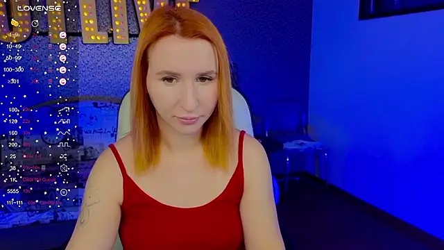 Snapshot of AliceBYKiss chatting on February 11, 6:13 am AliceBYKiss online show from February 11, 6:13 am