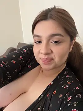 Dreamy Kitty online show from January 30, 11:44 am