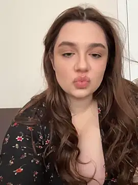 Dreamy Kitty online show from February 2, 1:08 pm