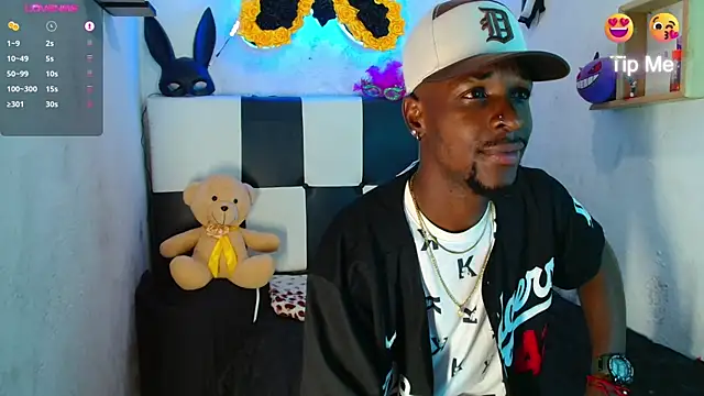 Aroonpapisex online show from March 21, 1:18 am