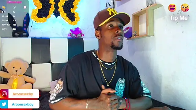 Snapshot of Aroonpapisex chatting on February 10, 12:53 am Aroonpapisex online show from February 10, 12:53 am