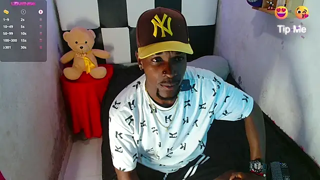 Aroonpapisex online show from April 4, 2:18 am