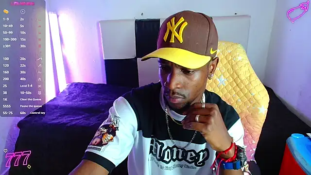 Aroonpapisex online show from July 5, 3:55 am