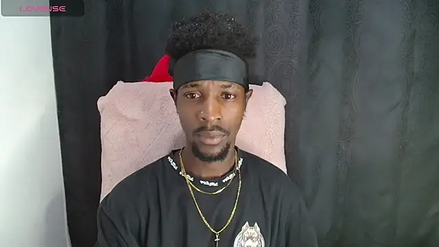 Aroonpapisex online show from September 27, 11:55 pm