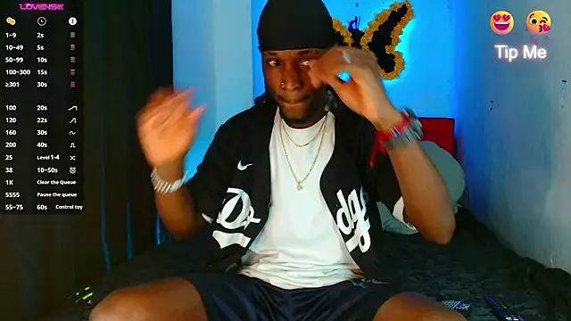 Aroonpapisex online show from April 9, 2:24 am