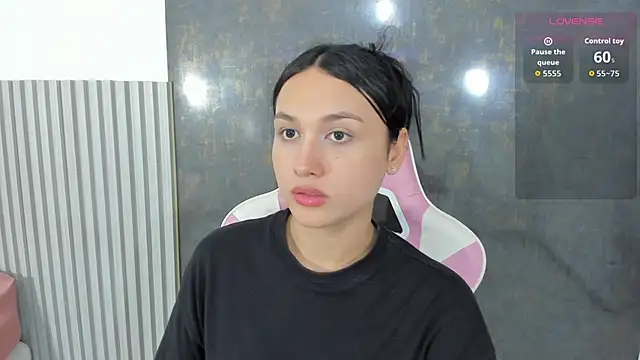 lana boomer online show from February 19, 8:06 pm