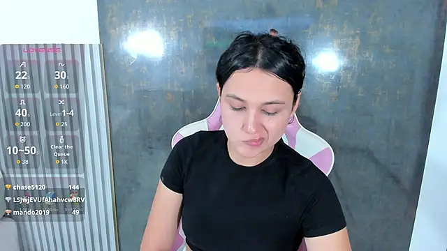 lana boomer online show from November 30, 8:09 pm