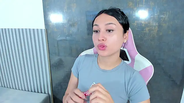 Snapshot of lana_boomer chatting on October 10, 8:20 pm lana boomer online show from October 10, 8:20 pm