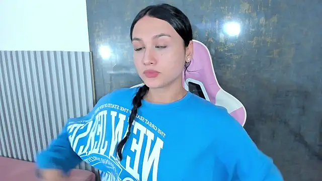 lana boomer online show from October 19, 8:00 pm