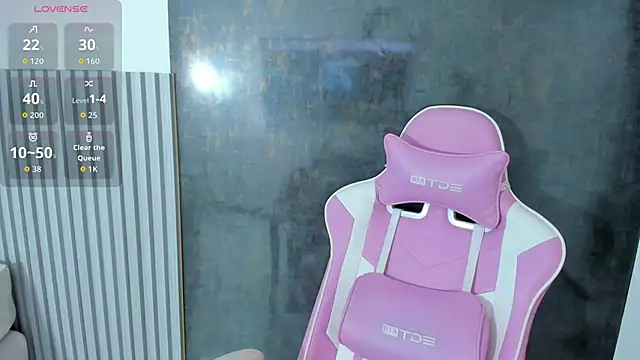 lana boomer online show from March 17, 8:56 pm