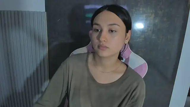 lana boomer online show from April 5, 7:53 pm