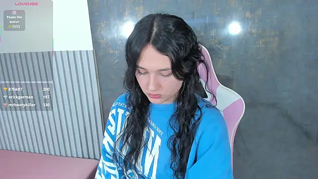 lana boomer online show from November 1, 8:14 pm