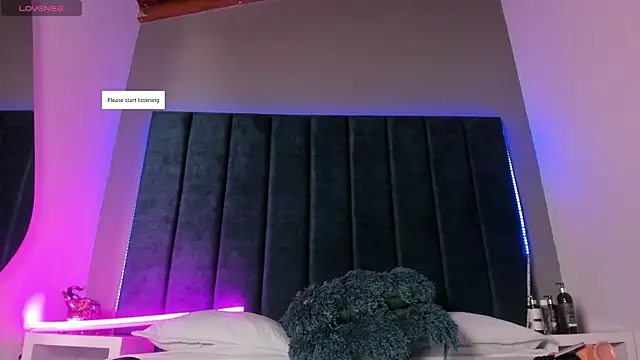 Carolina Evanss online show from March 9, 4:05 am