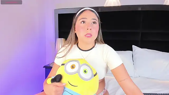 MelodyRey  online show from November 8, 10:46 pm