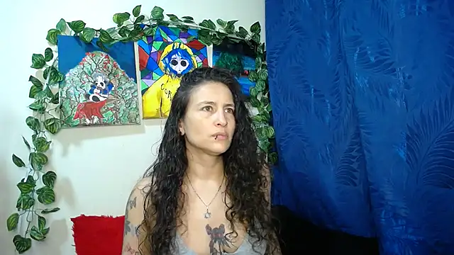 Snapshot of Leyla_Horny_Bg chatting on May 9, 11:19 pm Leyla Horny Bg online show from May 9, 11:19 pm