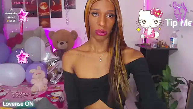 lucianadolll online show from April 23, 5:03 am