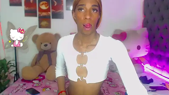 lucianadolll online show from March 28, 10:22 pm