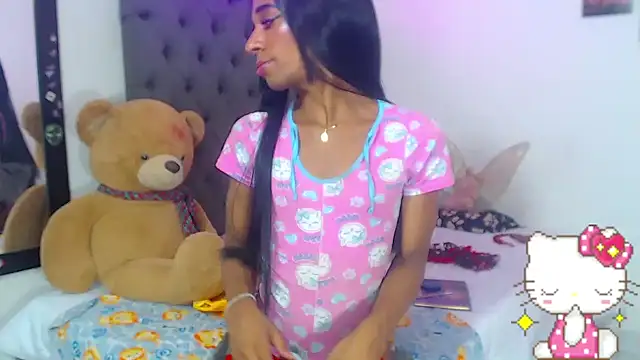 lucianadolll online show from November 19, 8:53 pm