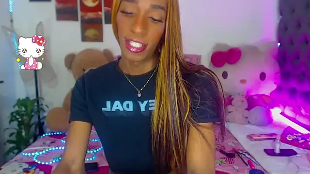 lucianadolll online show from March 24, 7:41 am