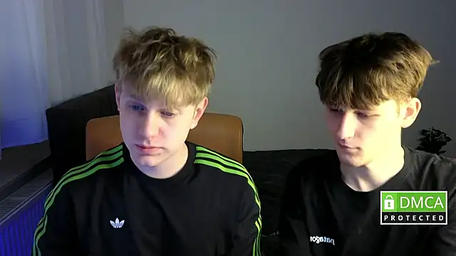 cutie guys online show from March 19, 11:16 pm