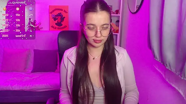 Snapshot of Soy_abby chatting on September 9, 2:54 am Soy abby online show from September 9, 2:54 am