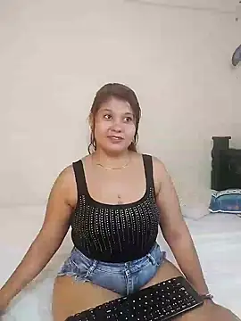 Stylevoluptuousvycky online show from January 22, 2:48 am