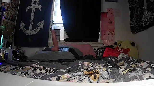 Snapshot of ATwinkie chatting on September 14, 3:45 pm ATwinkie online show from September 14, 3:45 pm