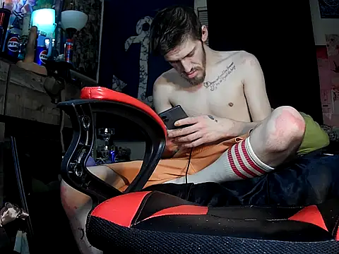 ATwinkie online show from May 27, 1:26 am
