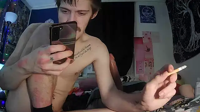 Snapshot of ATwinkie chatting on September 13, 3:28 am ATwinkie online show from September 13, 3:28 am