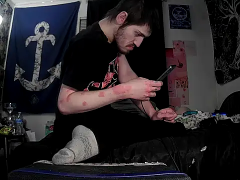 ATwinkie online show from February 28, 8:58 am