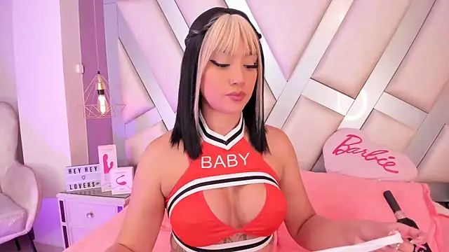 MadissonRey online show from March 9, 1:14 pm